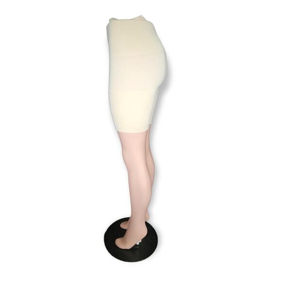 Maidenform High Waisted Thigh Slimming Shapewear‎ Shorts Size Large Nude - Picture 3 of 8